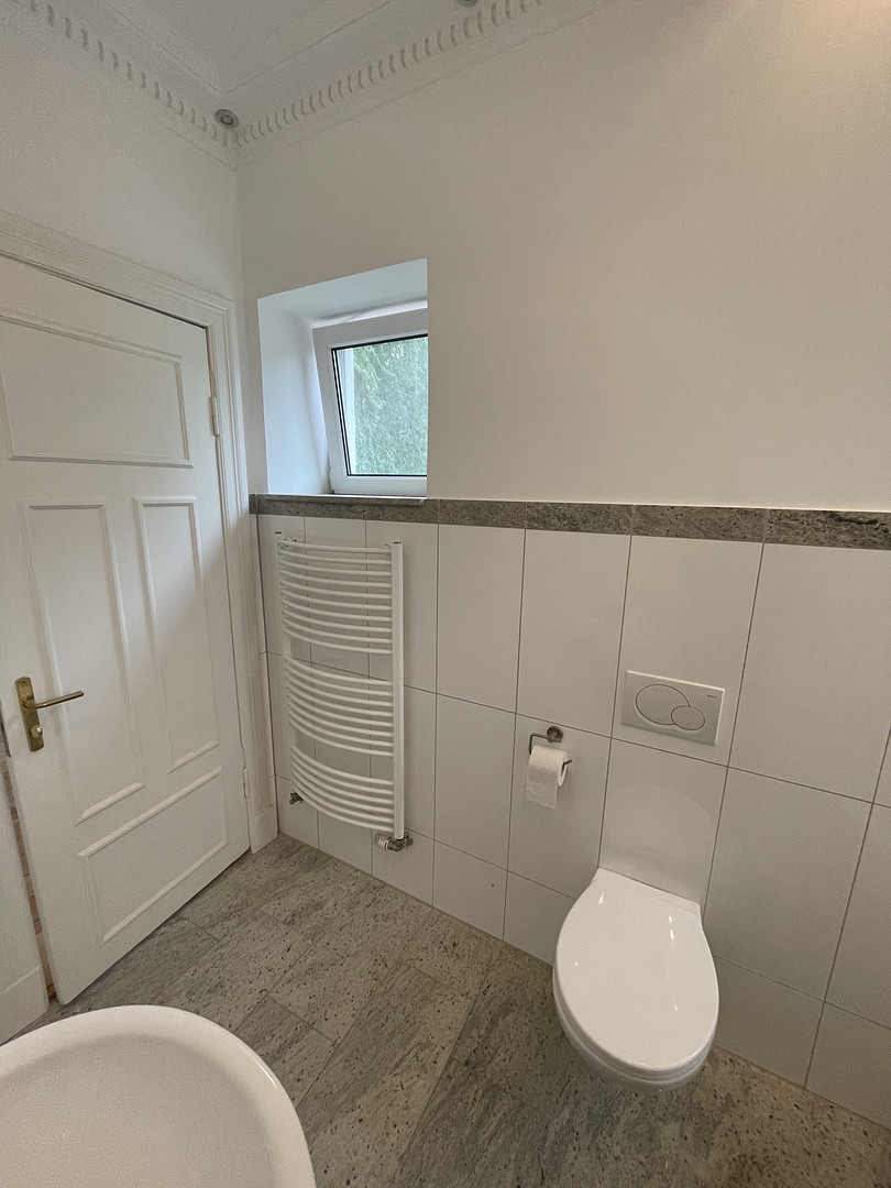 schöne 4 Zimmer Altbau-Wohnung mit Blick über die Förde – Prieser Strand 14, 24159 Kiel-Friedrichsort(Friedrichsort) – Vorschaubild 15