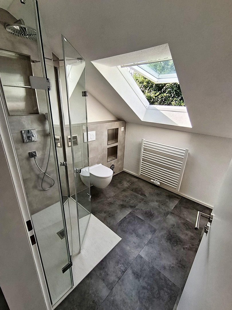 2,5-Zimmer-Dachgeschosswohnung in Baindt - komplett neu saniert - Alpenblick – Dahlienstr. 9, 88255 Baindt – Vorschaubild 16