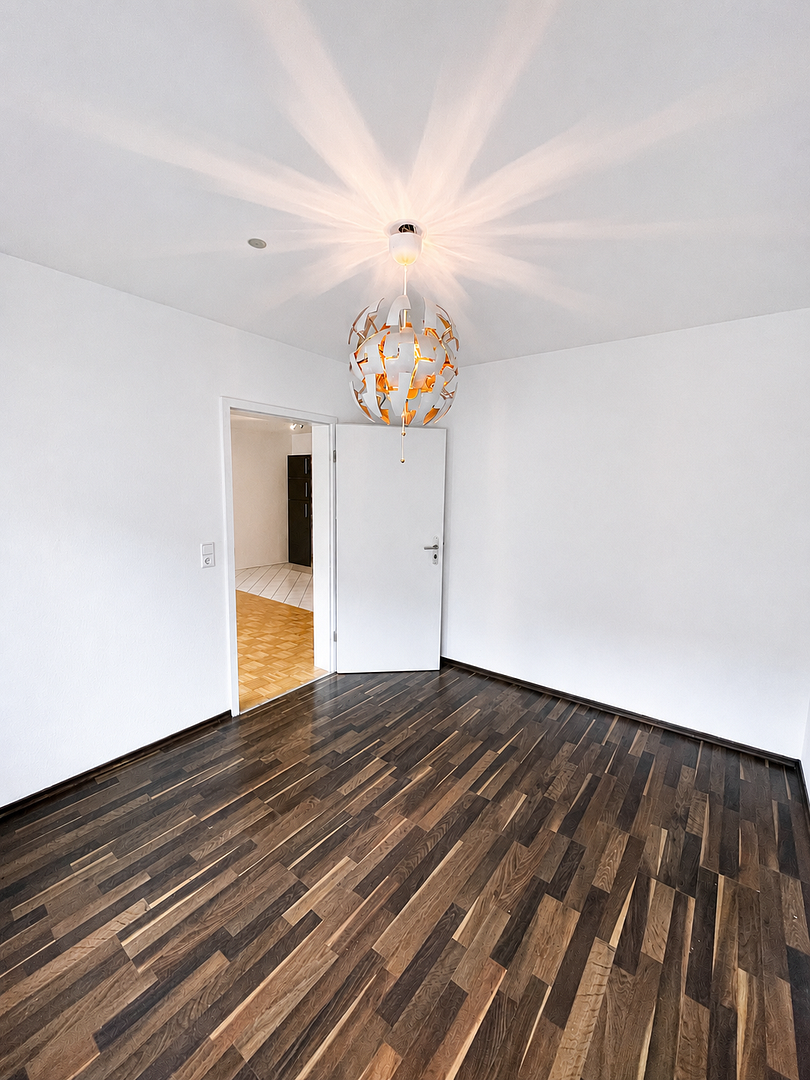 Renovierte, schöne 2-Zimmer Wohnung in zentraler, ruhiger Lage – Walldorf – Vorschaubild 4