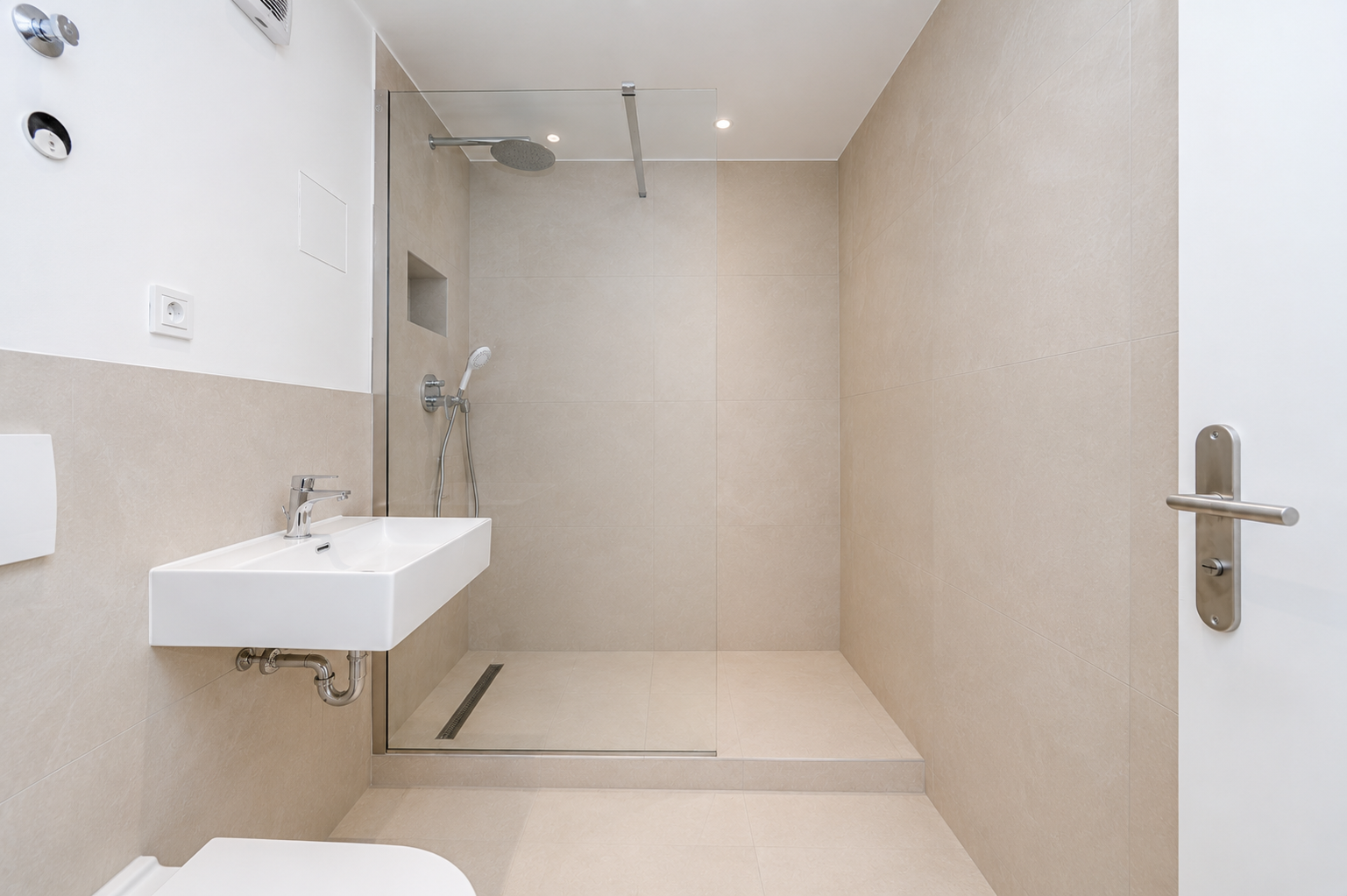 Erstbezug nach Sanierung: Lichtdurchflutete 2-Zimmer-Wohnung mit Balkon in Germering – Wittelsbacherstraße 38, 82110 Germering(Neugermering) – Vorschaubild 10