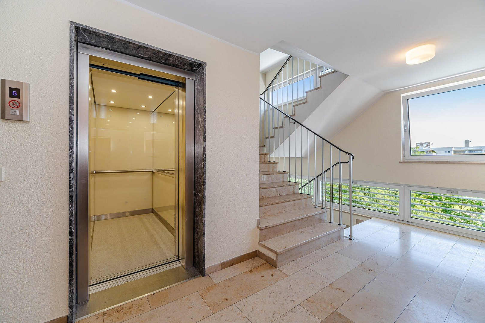 Erstbezug nach Sanierung: Lichtdurchflutete 2-Zimmer-Wohnung mit Balkon in Germering – Wittelsbacherstraße 38, 82110 Germering(Neugermering) – Vorschaubild 14