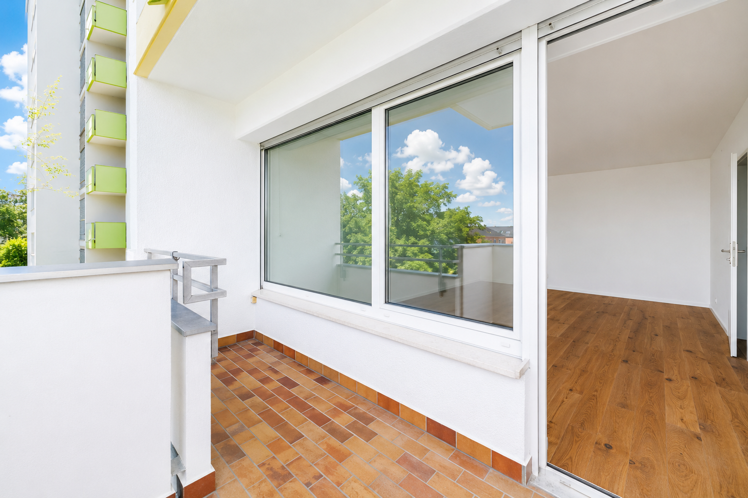 Erstbezug nach Sanierung: Lichtdurchflutete 2-Zimmer-Wohnung mit Balkon in Germering – Wittelsbacherstraße 38, 82110 Germering(Neugermering) – Vorschaubild 4