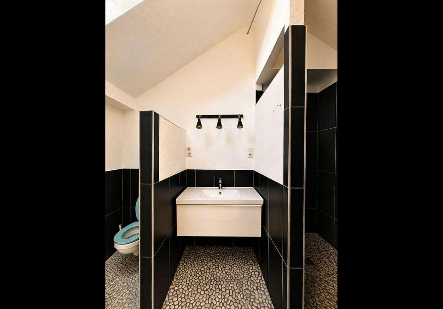 Attraktive, helle Maisonette-Wohnung mit Terrasse und Weitblick – Yorckstr, 40476 Düsseldorf(Derendorf) – Vorschaubild 21
