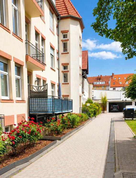Im Staden: Ein  exklusives Stadthaus  mit 110 qm an gepflegter Privatstrasse – Saarbrücken(Sankt Johann) – Vorschaubild 2