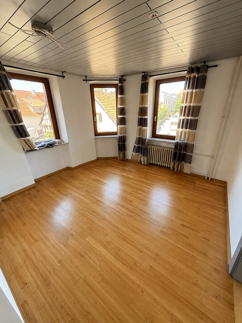 Große 2,5 Zimmer Wohnung mit riesigem Wohnzimmer – Ettlingen - Spessart(Spessart) – Vorschaubild 7