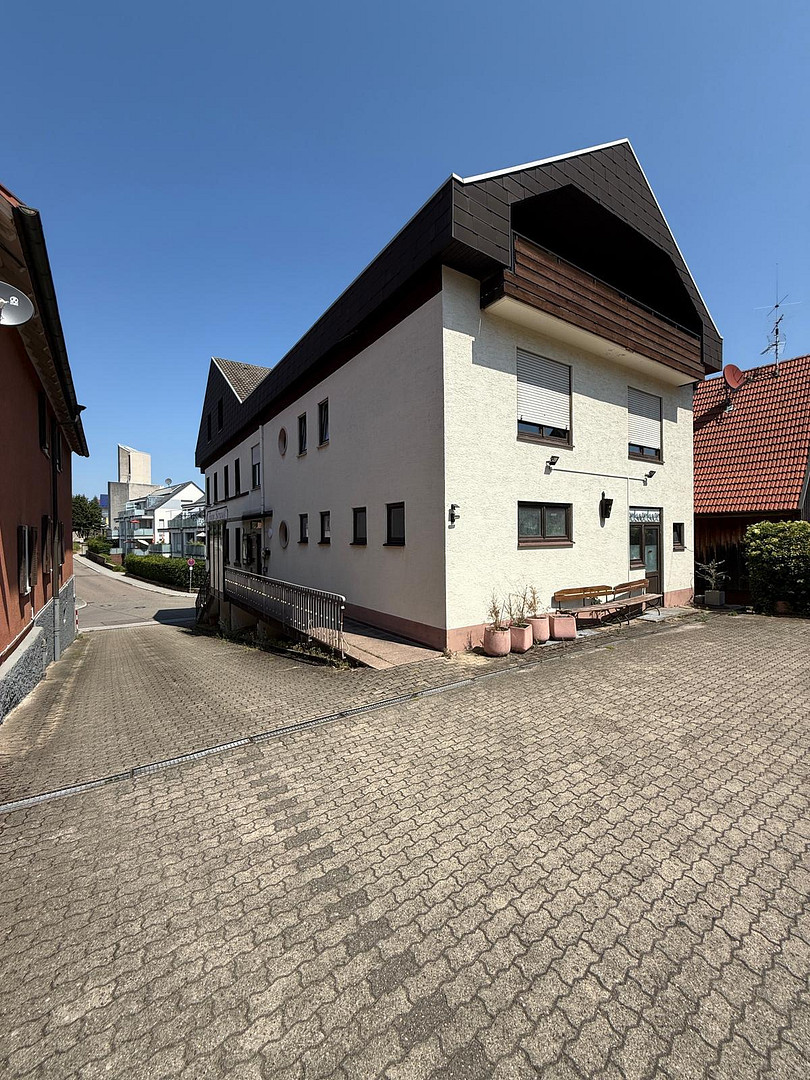 Große 2,5 Zimmer Wohnung mit riesigem Wohnzimmer – Ettlingen - Spessart(Spessart) – Vorschaubild 9