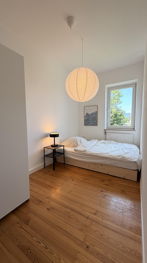 Zentrale, möblierte Zweizimmerwohnung mit Stellplatz (WG möglich) – Leipartstraße 14, 81369 München(Sendling) – Vorschaubild 2