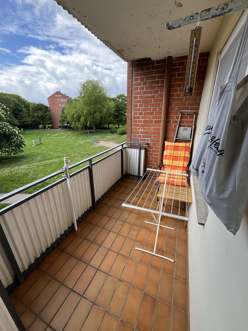 Helle & freundliche 2,5 Zimmerwohnung mit EBK und Balkon zum 01.09.2026 zu vermieten. – Masurenring 73, 24149 Kiel(Neumühlen-Dietrichsdorf) – Vorschaubild 5
