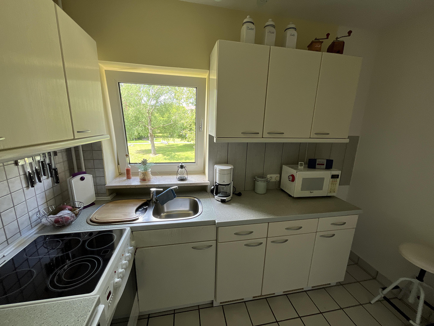 Helle & freundliche 2,5 Zimmerwohnung mit EBK und Balkon zum 01.09.2026 zu vermieten. – Masurenring 73, 24149 Kiel(Neumühlen-Dietrichsdorf) – Vorschaubild 11
