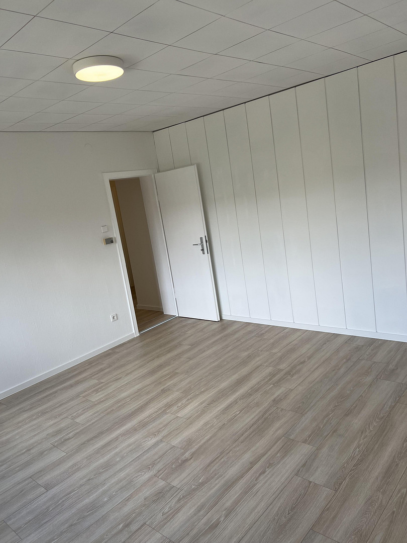 3-Zimmer-Terrassenwohnung mit großem Garten in begehrter Lage am Stadtwald Wolfsburg – Hirschberger Str. 6, 38440 Wolfsburg – Vorschaubild 6