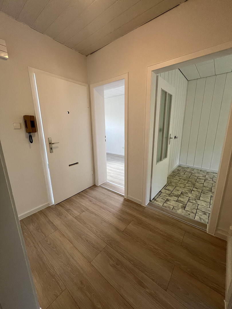 3-Zimmer-Terrassenwohnung mit großem Garten in begehrter Lage am Stadtwald Wolfsburg – Hirschberger Str. 6, 38440 Wolfsburg – Vorschaubild 12