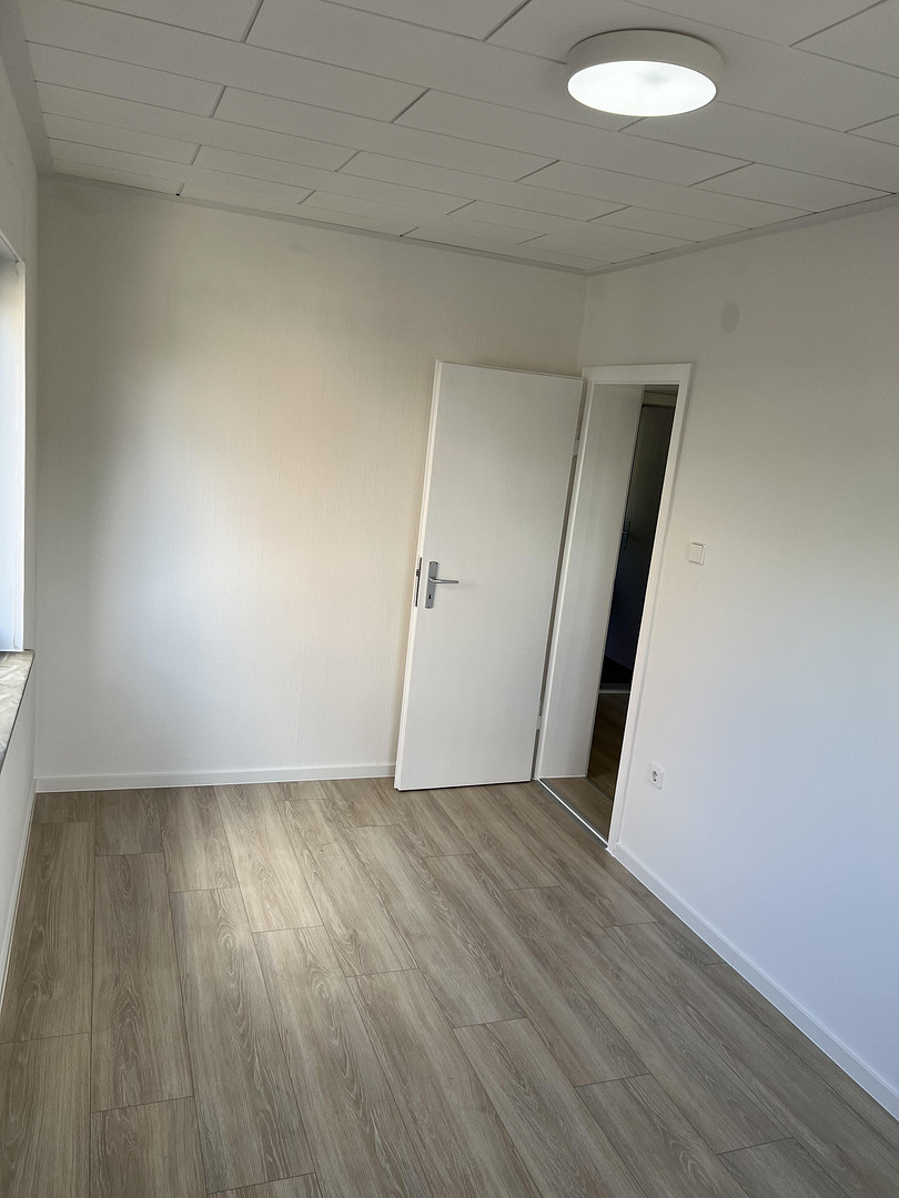 3-Zimmer-Terrassenwohnung mit großem Garten in begehrter Lage am Stadtwald Wolfsburg – Hirschberger Str. 6, 38440 Wolfsburg – Vorschaubild 7