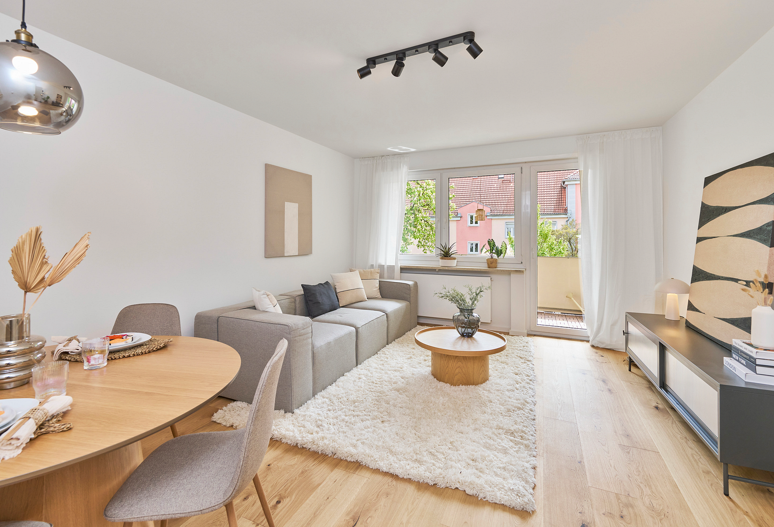 Erstbezug nach Sanierung: Helle 3-Zi.-Wohnung mit Südbalkon & grünem Innenhof in Top-Lage – München(Sendling-Westpark) – Vorschaubild 6