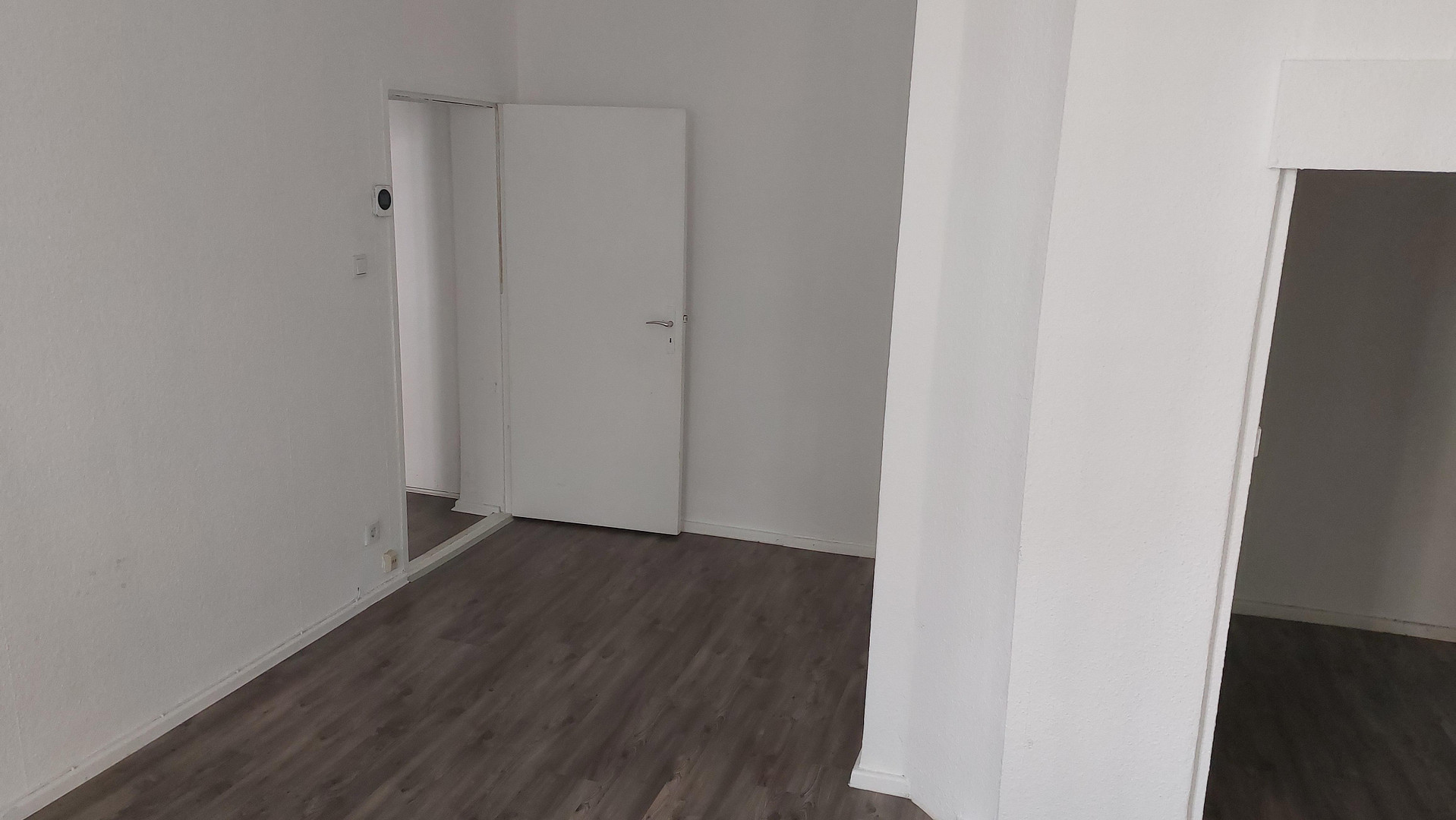 großzügige Einraumwohnung für 1-2 Personen – Mittelstraße 7, 13585 Berlin(Spandau) – Vorschaubild 4
