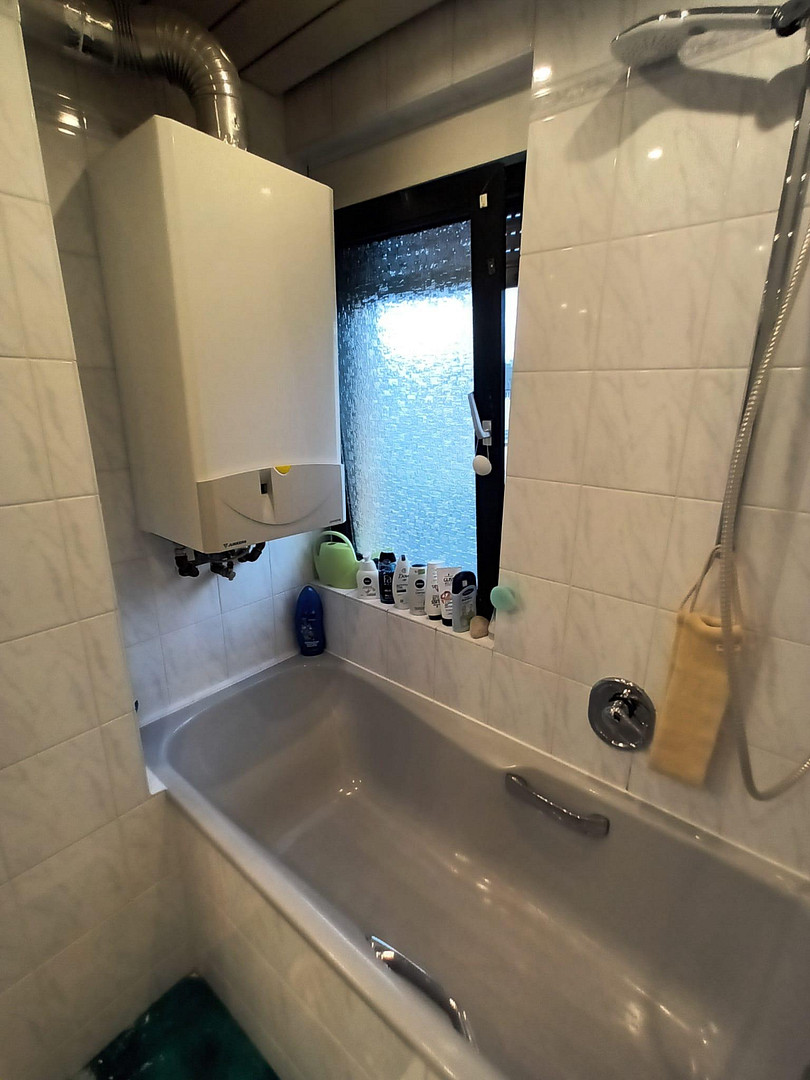 2-Zimmer Wohnung mit Balkon, Stellplatz, Einbauküche, großem Garten und eigenem Keller – Köln(Zündorf) – Vorschaubild 14