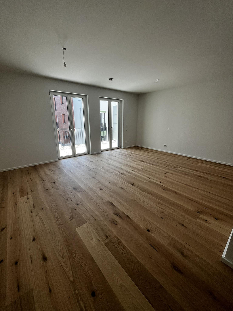 *ERSTBEZUG*  Lichtdurchflutete 3-Zimmer-Wohnung mit Balkon – Alte Str. 30, 50226 Frechen – Vorschaubild 2