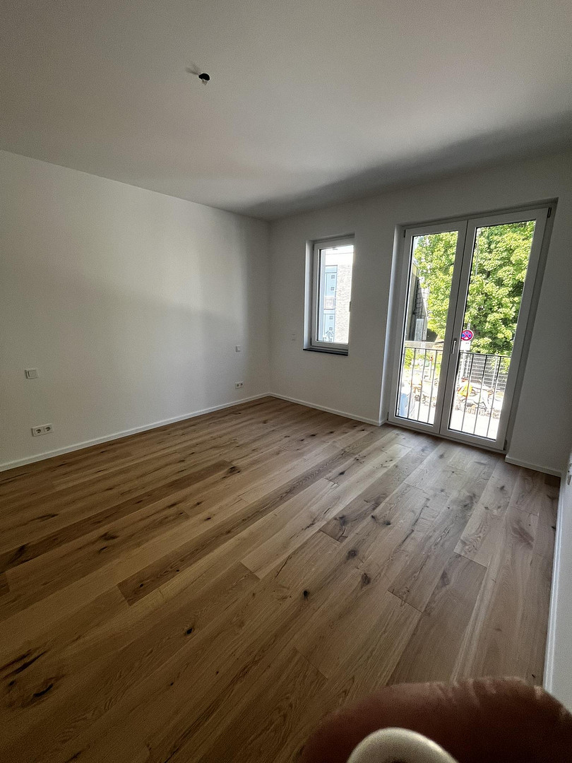*ERSTBEZUG*  Lichtdurchflutete 3-Zimmer-Wohnung mit Balkon – Alte Str. 30, 50226 Frechen – Vorschaubild 4
