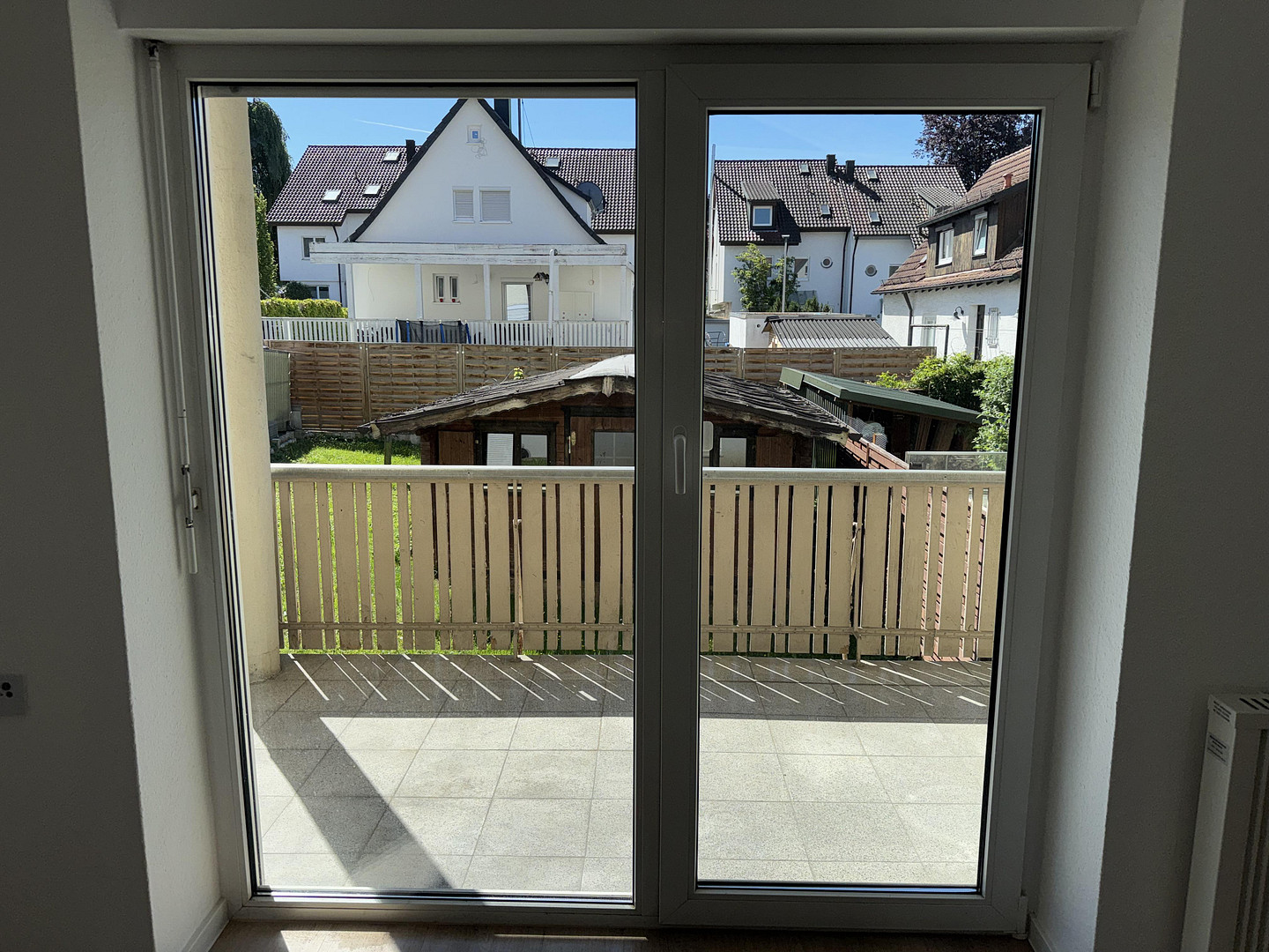 Eigener Garten! Wunderschöne, lichtdurchflutete 2-Zimmer-Wohnung mit Garten, Balkon und Stellplatz – Lindenstraße 2, 71522 Backnang – Vorschaubild 2
