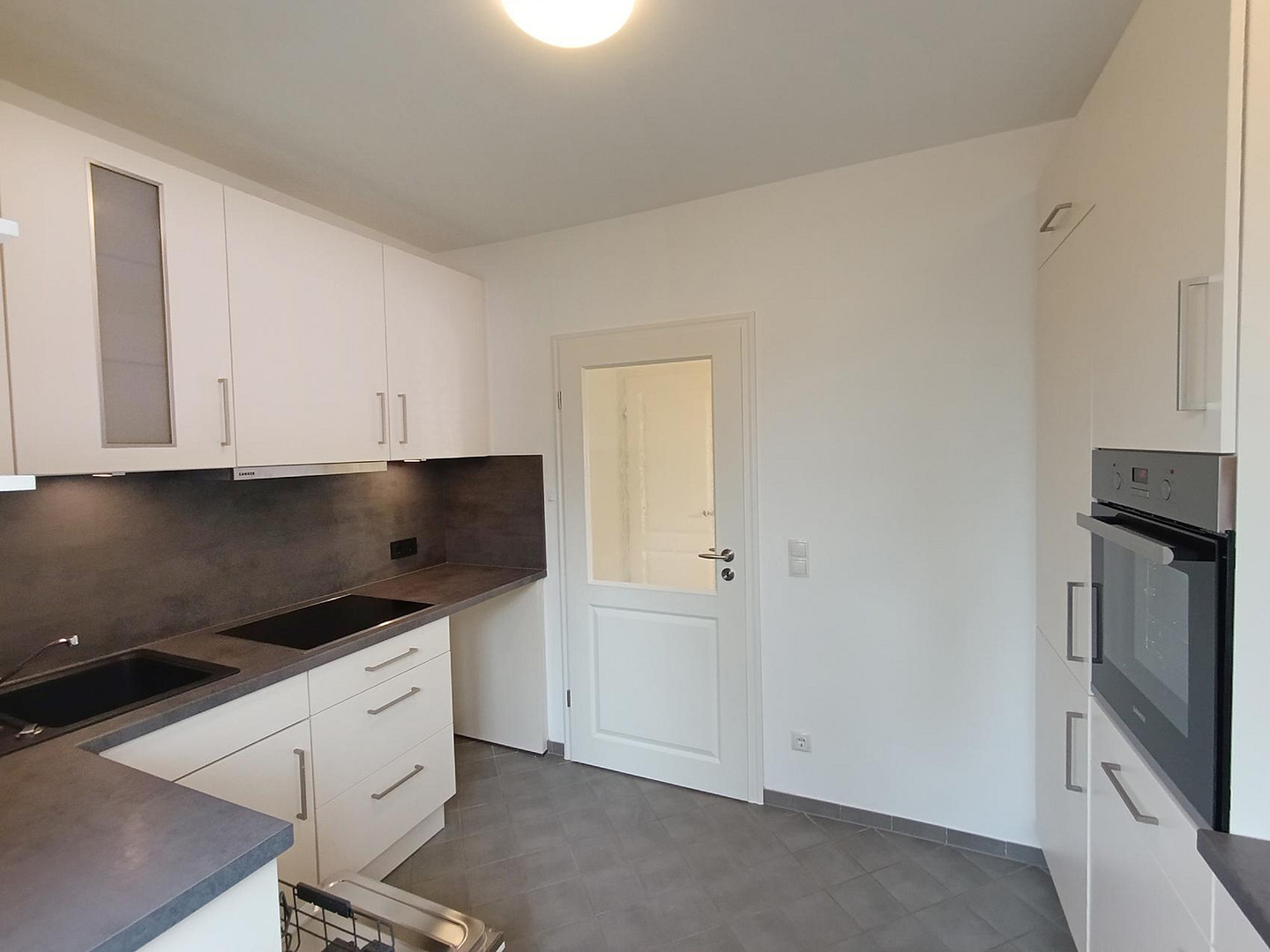 Luxuriöse Zwei-Zimmer-Wohnung mit Stadtgarten am Tilsiter Platz in Kiel-Ellerbek/Wellingdorf – Kiel(Wellingdorf) – Vorschaubild 3