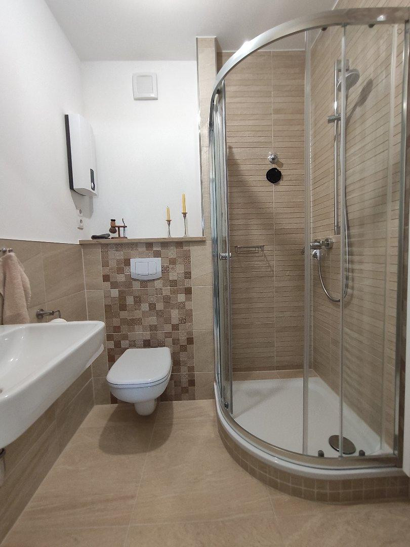 Luxuriöse Zwei-Zimmer-Wohnung mit Stadtgarten am Tilsiter Platz in Kiel-Ellerbek/Wellingdorf – Kiel(Wellingdorf) – Vorschaubild 5
