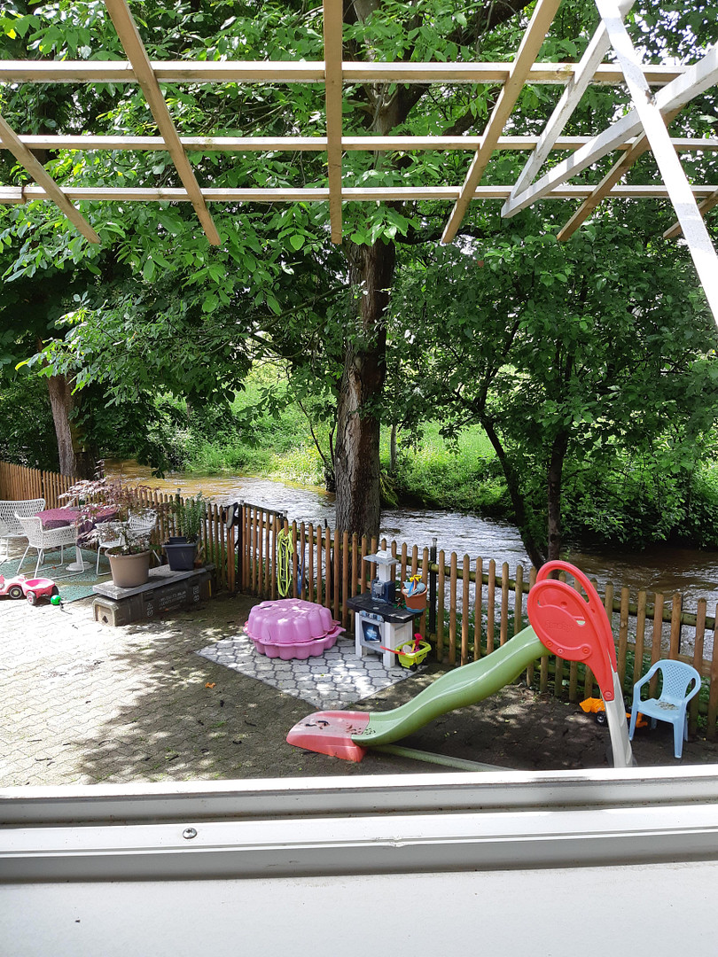 * Das Haus am Fluss * Traumhafte Lage * Wohnen und Arbeiten * – Wolpertswende OT Mochenwangen(Mochenwangen) – Vorschaubild 8