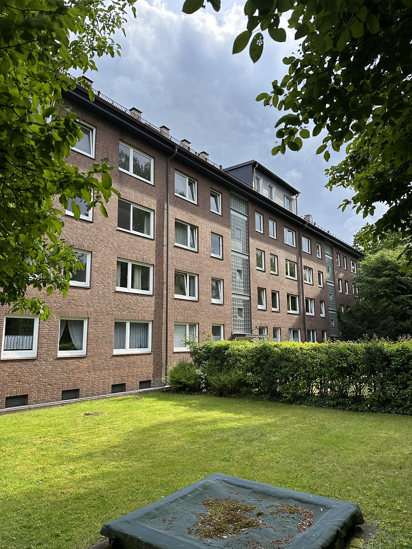 Helle 2,5 Zimmer Wohnung mit großem Balkon in Stadtpark-Nähe – Fuhlsbüttler Straße 574, 22337 Hamburg(Ohlsdorf) – Vorschaubild 2