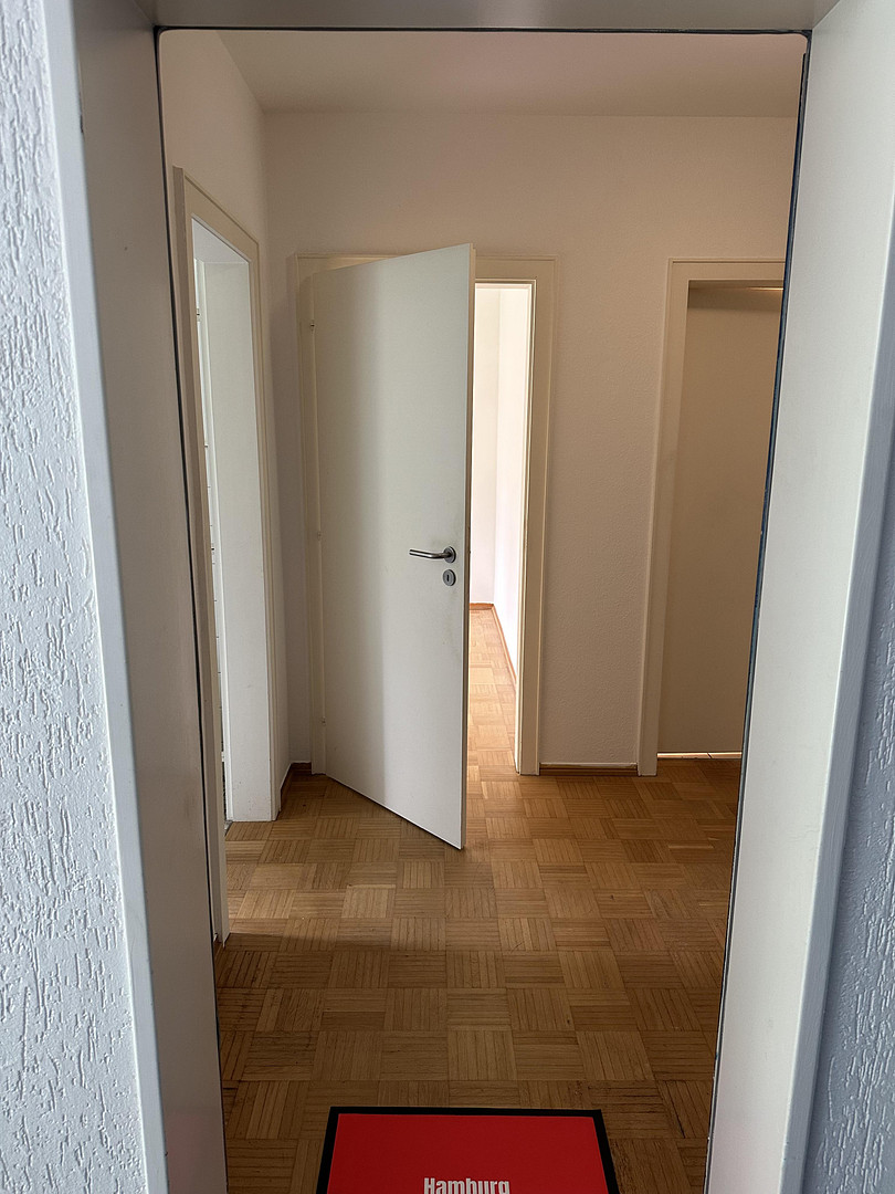 Helle 2,5 Zimmer Wohnung mit großem Balkon in Stadtpark-Nähe – Fuhlsbüttler Straße 574, 22337 Hamburg(Ohlsdorf) – Vorschaubild 11