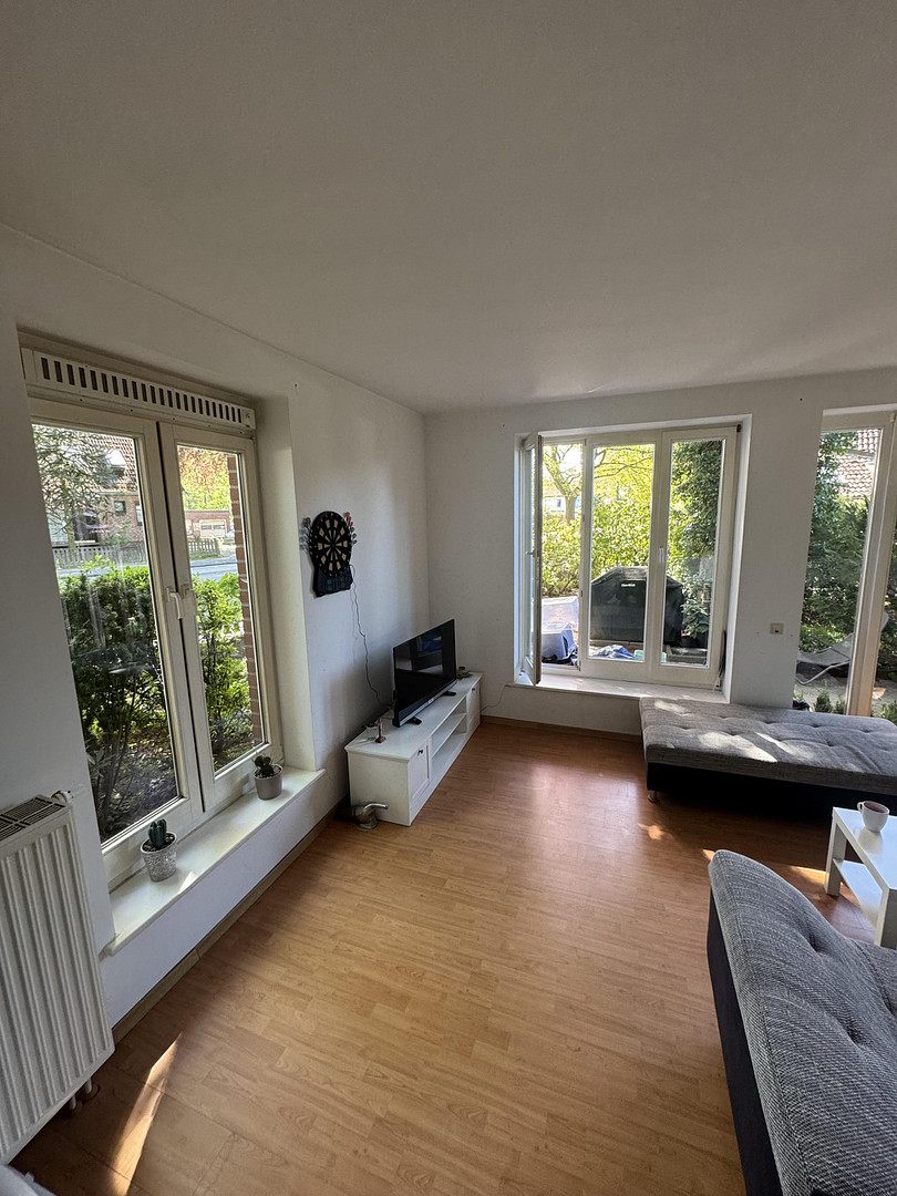 Lichtdurchflutete 2-Zimmer Wohnung mit eigener Terasse – Kieler Straße 179, 25474 Bönningstedt – Vorschaubild 2