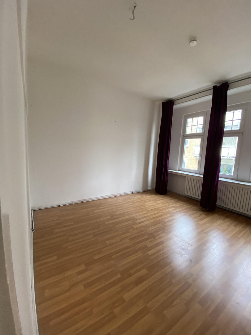 Helle 4 Zimmer Altbauwohnung in Sterkrade – Steinbrinkstraße 105, 46145 Oberhausen(Sterkrade) – Vorschaubild 7