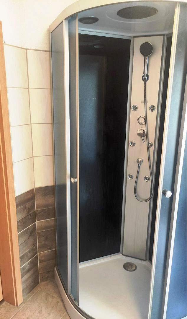 1-Zimmer Whg, 40 m2, ab sofort, in 75323 Bad Wildbad und 2_Zimmer Whg, 60 m2 ab 01.08.2026 – Hohenlohestrasse 75, 75323 Bad Wildbad(Bad Wildbad im Schwarzwald) – Vorschaubild 9