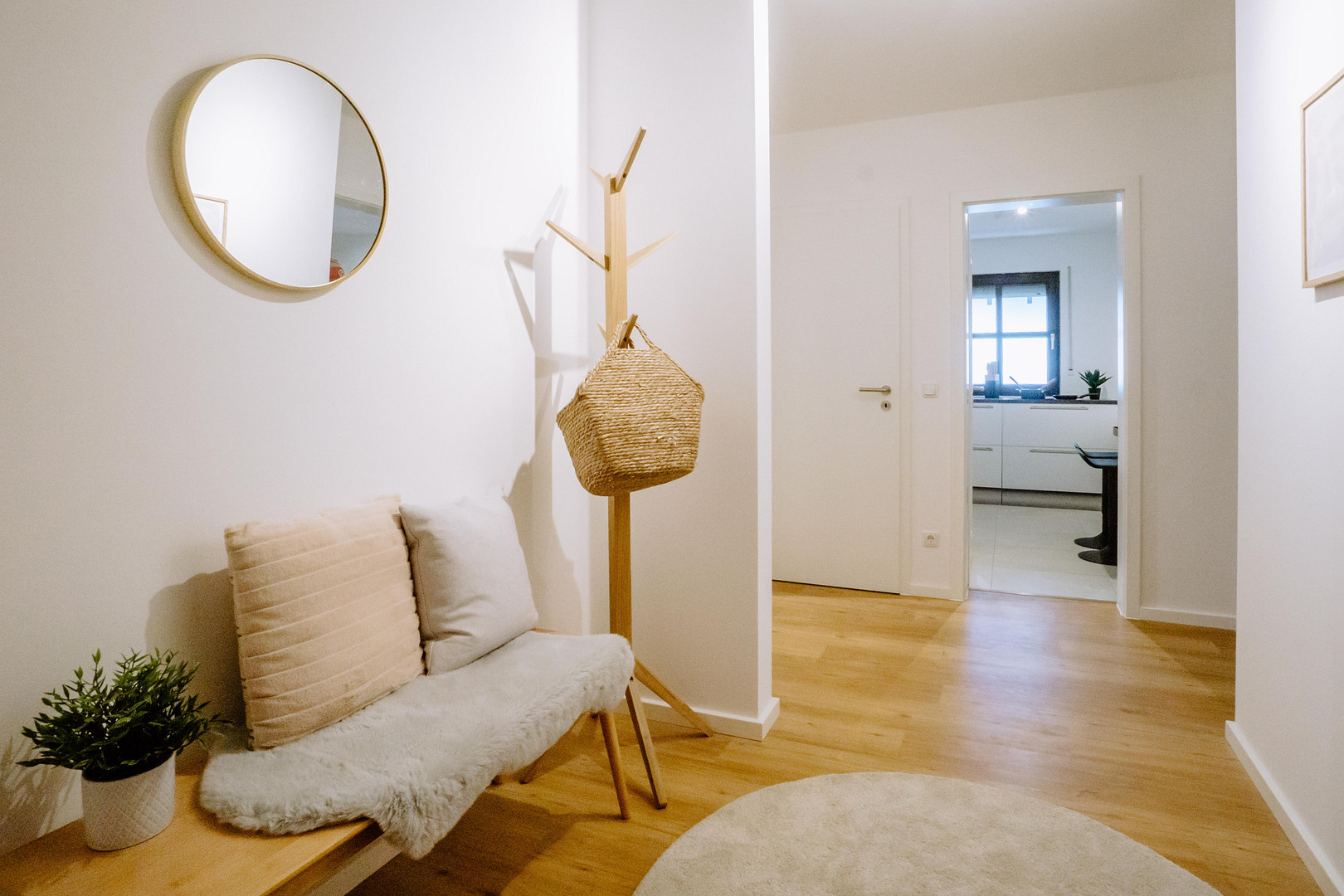 3:0 für den Stieglitzweg - 3 Zimmer, 3 Balkone, keine Maklerkosten – Stieglitzweg 2, 81827 München(Trudering) – Vorschaubild 2