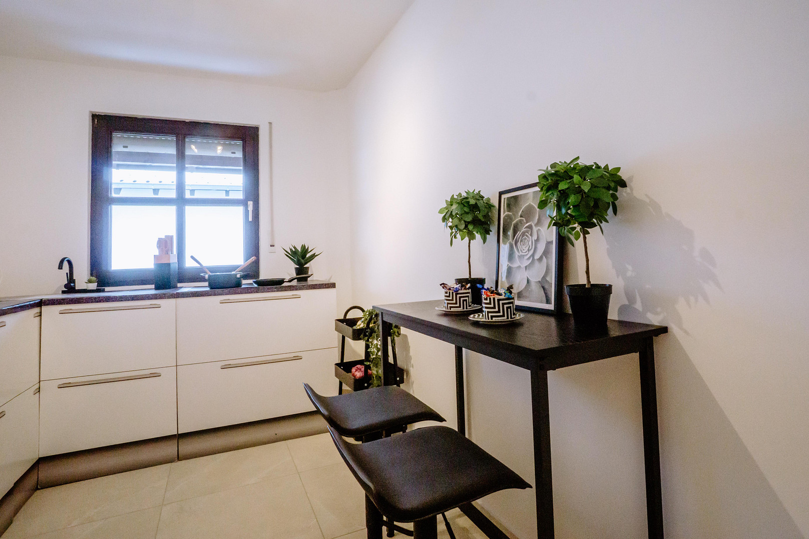 3:0 für den Stieglitzweg - 3 Zimmer, 3 Balkone, keine Maklerkosten – Stieglitzweg 2, 81827 München(Trudering) – Vorschaubild 4