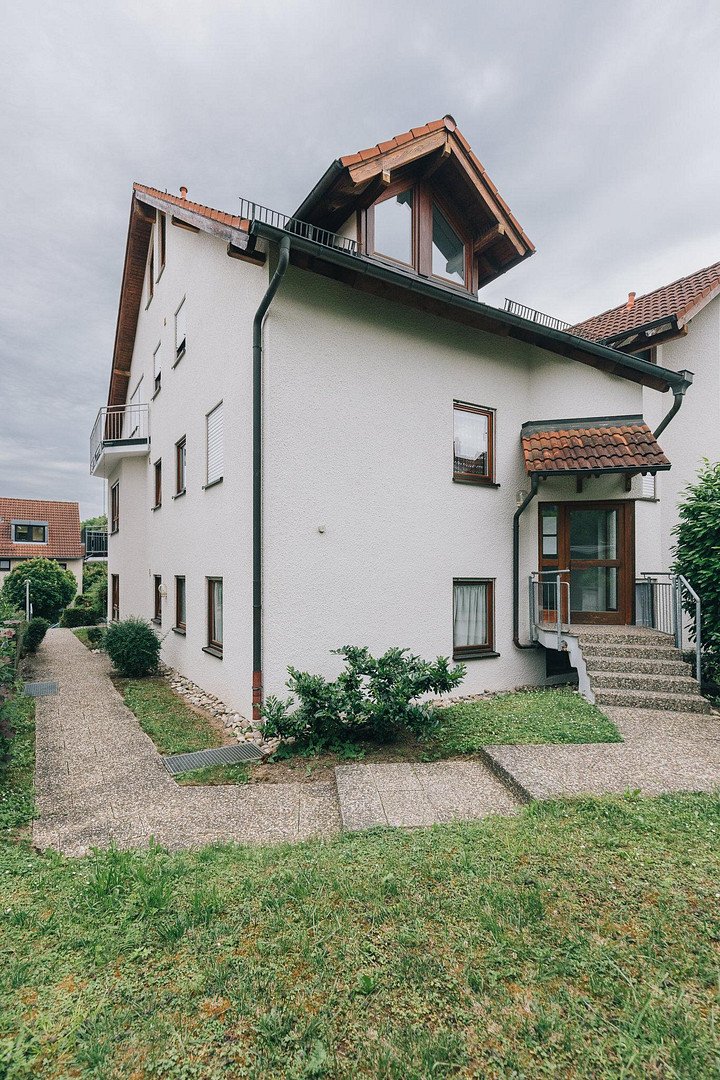 Attraktives Investment mit Top-Lage in Stuttgart-Stammheim: 2-Zi-Wohnung m. neuem Bad&eigenem Garten – Scottweg 57, 70439 Stuttgart(Stammheim) – Vorschaubild 9