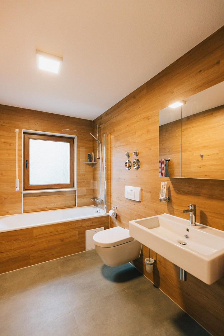 Attraktives Investment mit Top-Lage in Stuttgart-Stammheim: 2-Zi-Wohnung m. neuem Bad&eigenem Garten – Scottweg 57, 70439 Stuttgart(Stammheim) – Vorschaubild 2