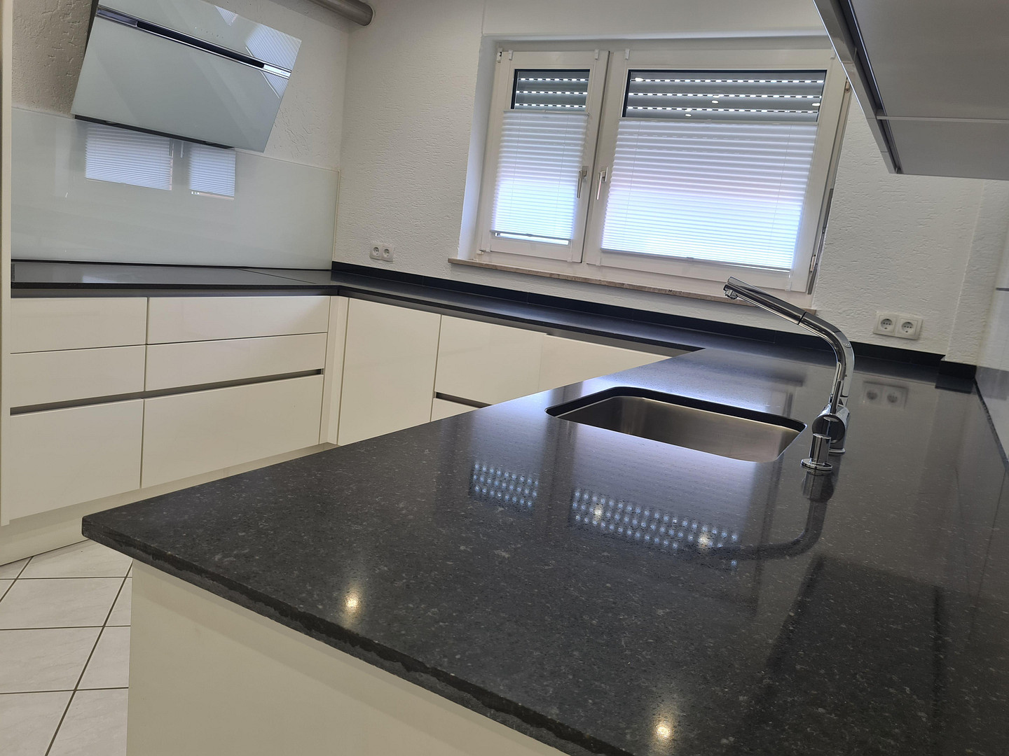 4 Zimmerwohnung mit schöner 30qm großen Terrasse in zentraler Lage – Fellbach – Vorschaubild 6