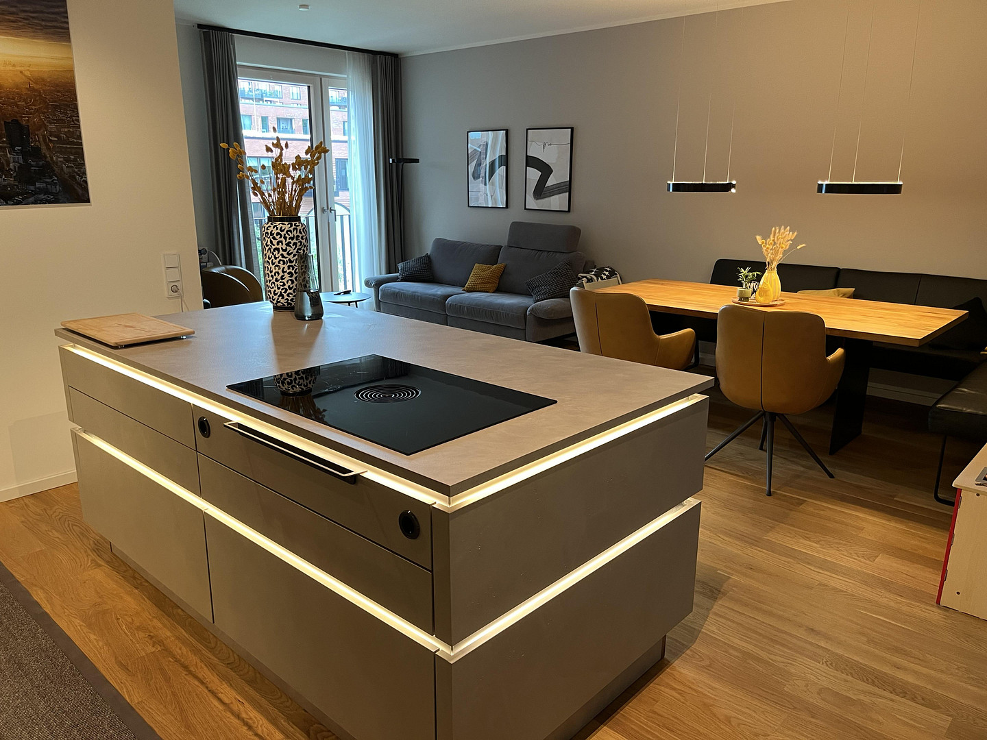 Exklusive 5-Zimmer-Wohnung mit TG-Stellplatz & Wallbox im Pergolenviertel am Stadtpark – Hamburg(Winterhude) – Vorschaubild 3
