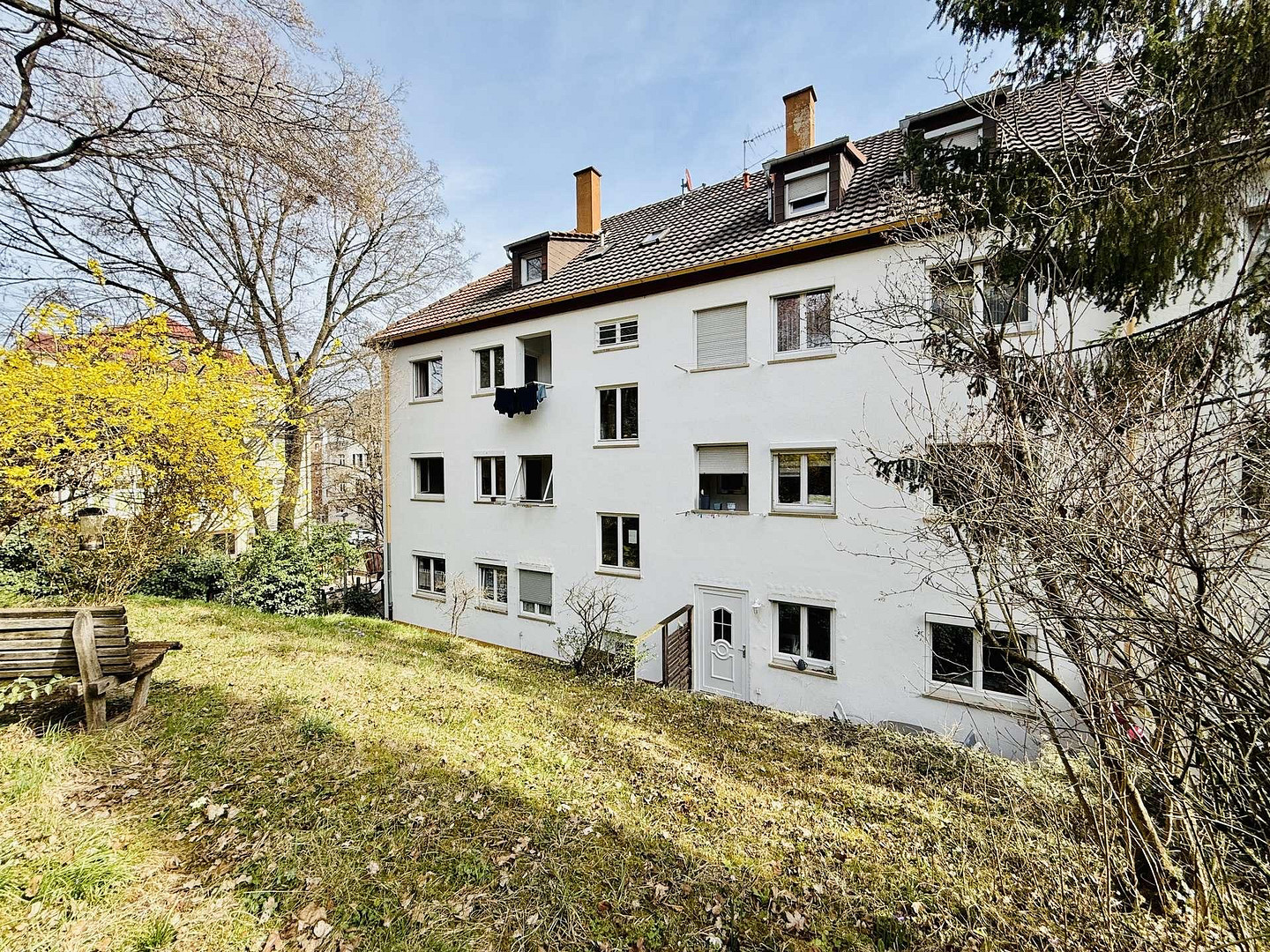 Stilvoll modernisierte Stadt-Oase mit Terrassenzugang, Gartenmitbenutzung und Klimaanlage – Kniebisstraße 10, 70188 Stuttgart(Ost) – Vorschaubild 14