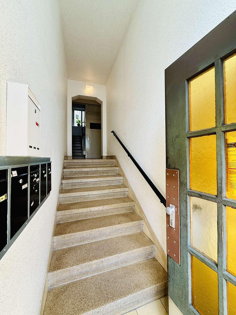 Stilvoll modernisierte Stadt-Oase mit Terrassenzugang, Gartenmitbenutzung und Klimaanlage – Kniebisstraße 10, 70188 Stuttgart(Ost) – Vorschaubild 13