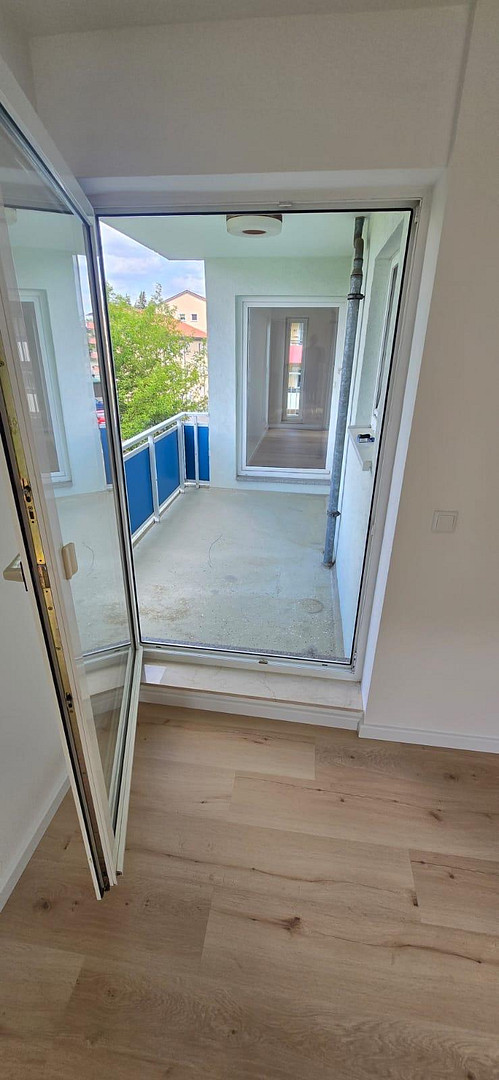 zwei Zimmer Wohnung in Bernau bei Berlin mit Balkon & Tiefgarage frisch renoviert – Am Mahlbusen 1, 16321 Bernau bei Berlin – Vorschaubild 7