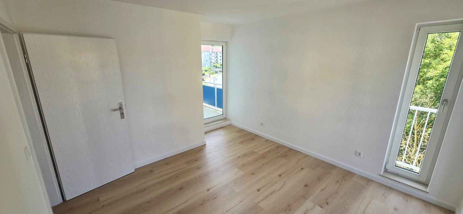 zwei Zimmer Wohnung in Bernau bei Berlin mit Balkon & Tiefgarage frisch renoviert – Am Mahlbusen 1, 16321 Bernau bei Berlin – Vorschaubild 5