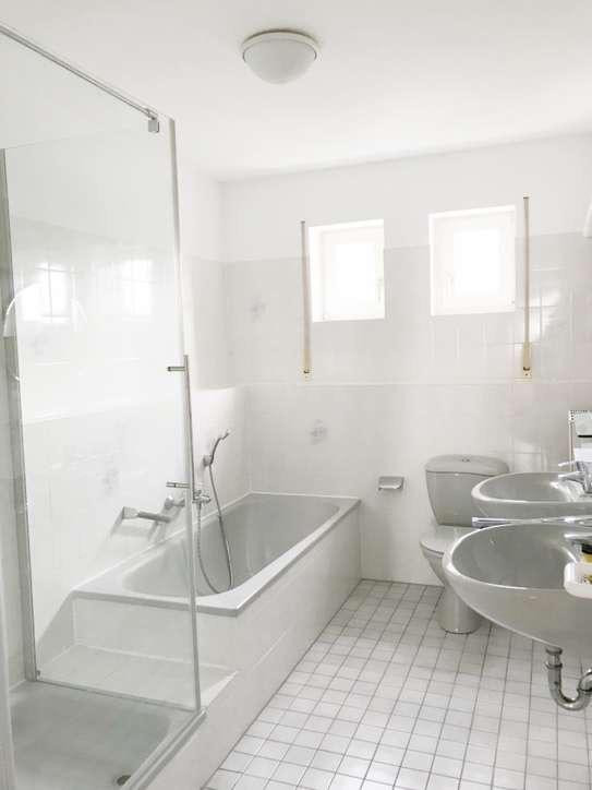 Wiesbaden Sonnenberg, Best Location, friendly and bright house, freundliches und helles EFH /RMH – Wiesbaden-Sonnenberg(Wiesbaden) – Vorschaubild 12