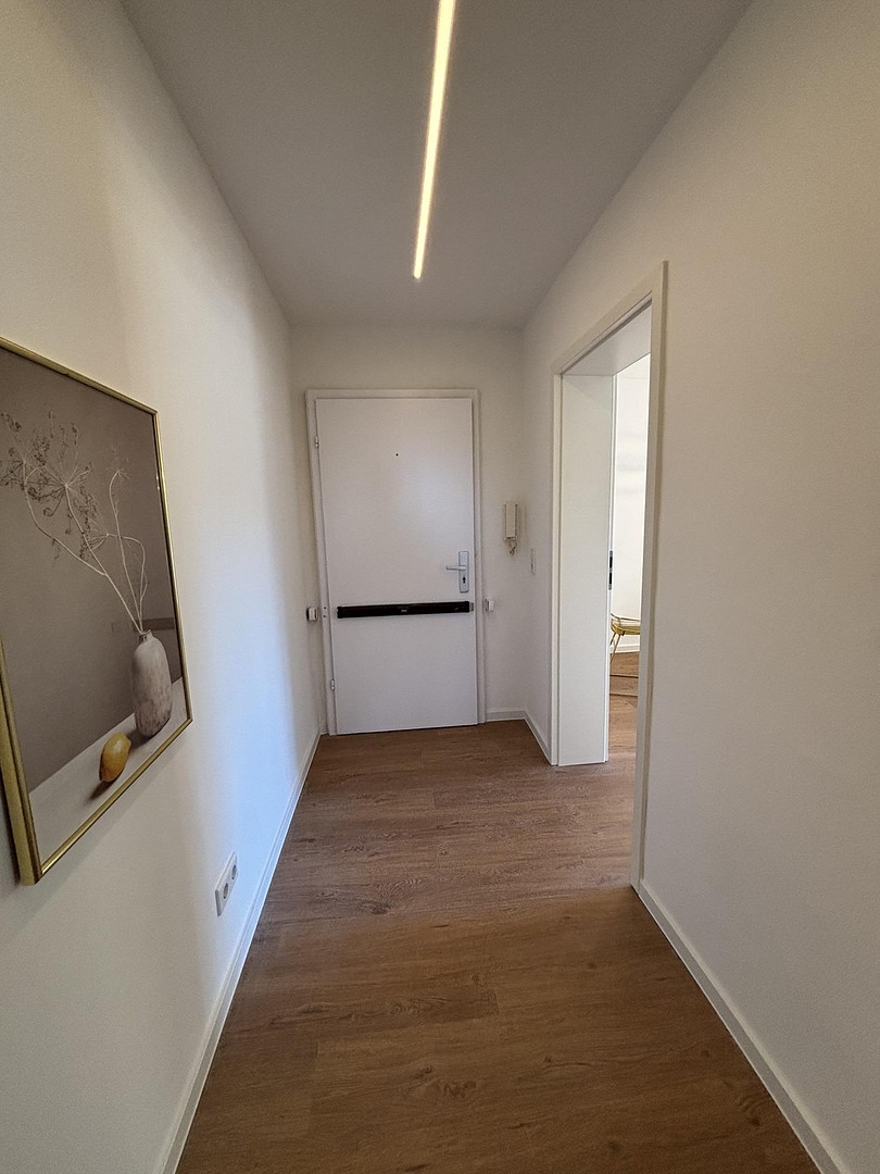 Einziehen und wohlfühlen: Lichtdurchflutete 2-Zimmer-Wohnung mit Südbalkon in Nippes – Köln(Nippes) – Vorschaubild 10