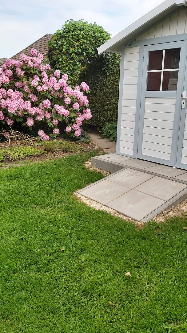 Attraktives Einfamilienhaus mit Wärmepumpen, PV-Anlage mit Speicher und traumhaften Garten – Immenhausen(Holzhausen) – Vorschaubild 9