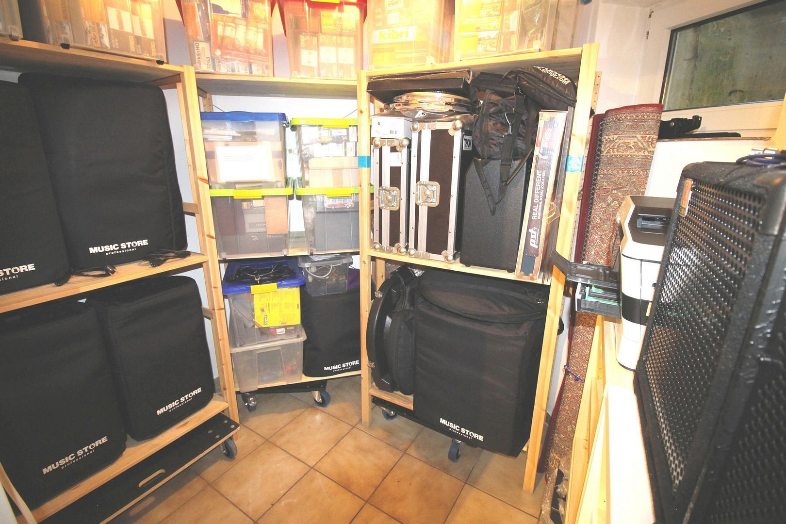 Attraktives Einfamilienhaus mit Wärmepumpen, PV-Anlage mit Speicher und traumhaften Garten – Immenhausen(Holzhausen) – Vorschaubild 44