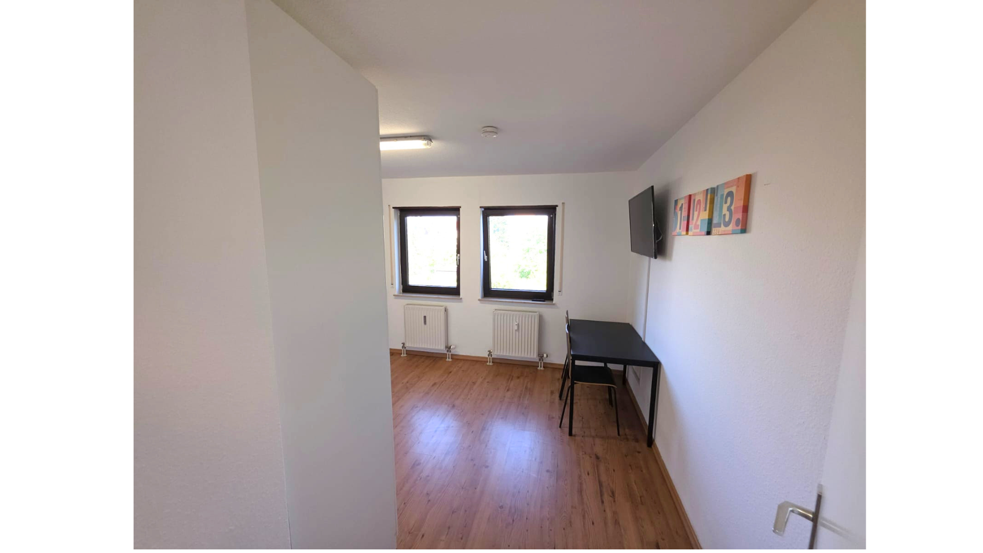 Frei! 2Zi Weststadt-Juwel Effizienz C: Fernwärme, Riesen-Balkon, Stellplatz, Möbliert – Lessingstr. 37b, 76135 Karlsruhe(Weststadt) – Vorschaubild 6