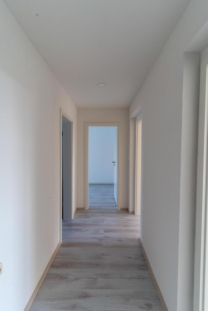 gepflegte 3-Zimmerwohnung mit Balkon, EBK und Stellplatz in Nienburg (Saale) – Richardstr. 30, 6429 Nienburg (Saale) – Vorschaubild 8