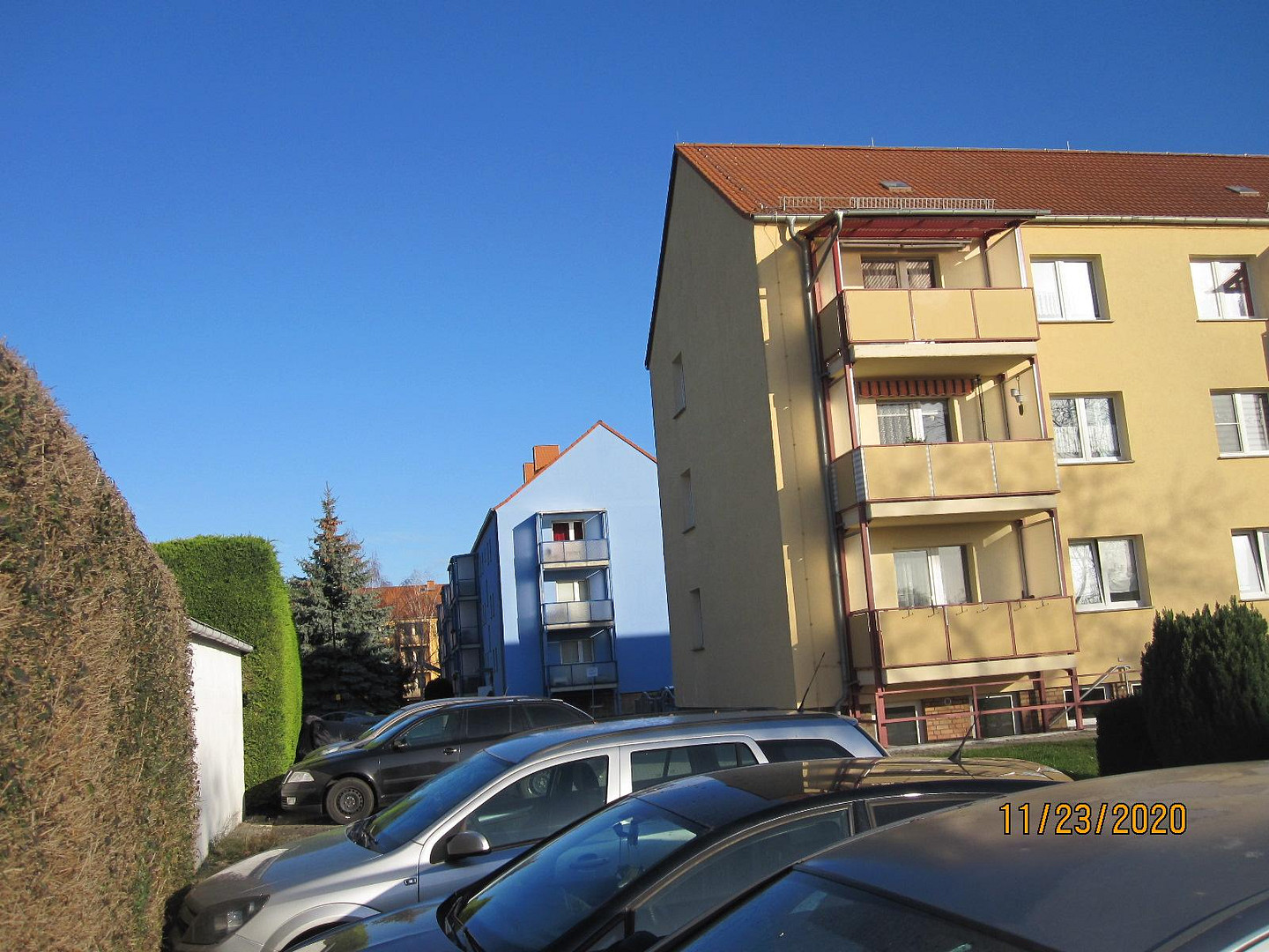 gepflegte 3-Zimmerwohnung mit Balkon, EBK und Stellplatz in Nienburg (Saale) – Richardstr. 30, 6429 Nienburg (Saale) – Vorschaubild 2