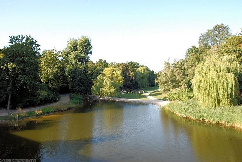 Top-Lage & Weitblick am Fennsee: Helle, bezugsfreie 2-Zimmer-Wohnung. Für Selbstnutzer oder Anleger – Ermslebener Weg 4, 10713 Berlin(Wilmersdorf) – Vorschaubild 21