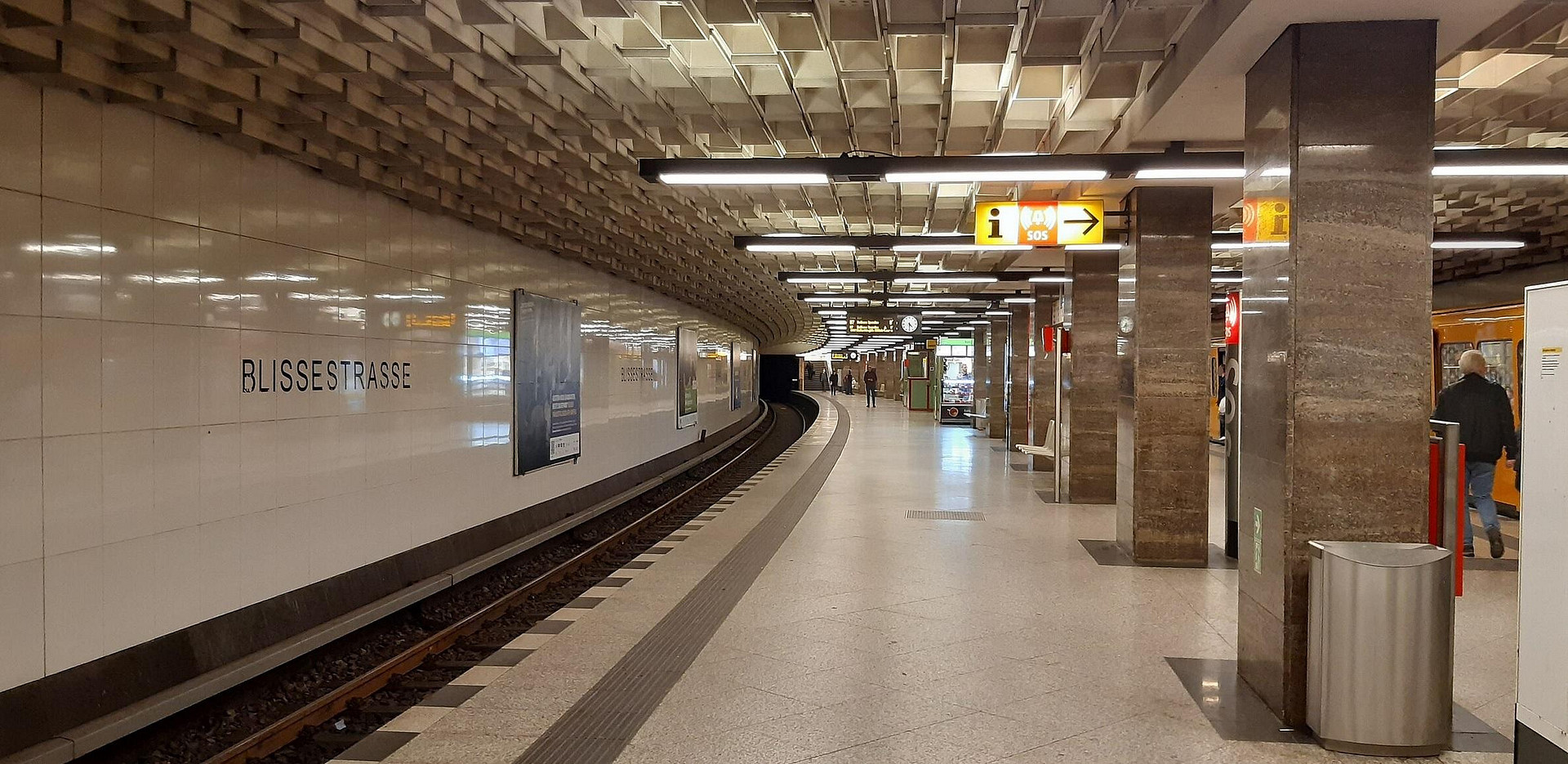 Top-Lage & Weitblick am Fennsee: Helle, bezugsfreie 2-Zimmer-Wohnung. Für Selbstnutzer oder Anleger – Ermslebener Weg 4, 10713 Berlin(Wilmersdorf) – Vorschaubild 18