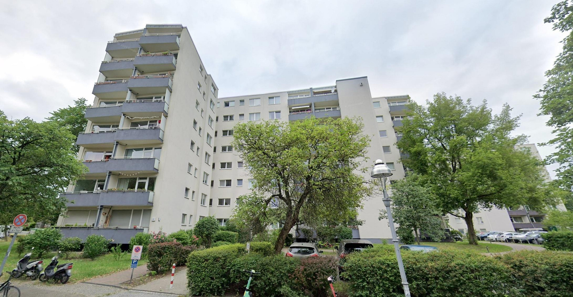 Top-Lage & Weitblick am Fennsee: Helle, bezugsfreie 2-Zimmer-Wohnung. Für Selbstnutzer oder Anleger – Ermslebener Weg 4, 10713 Berlin(Wilmersdorf) – Vorschaubild 13